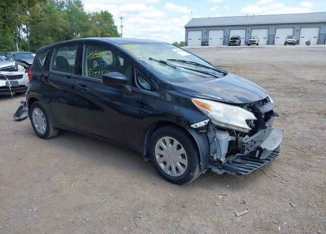 2015 NISSAN Versa