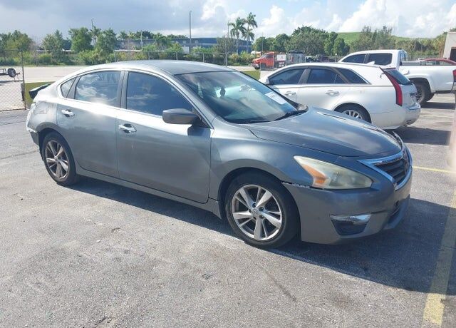 2014 NISSAN Altima