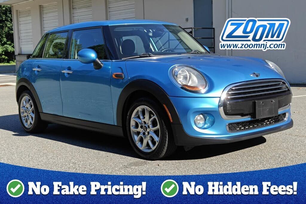2018 MINI Cooper