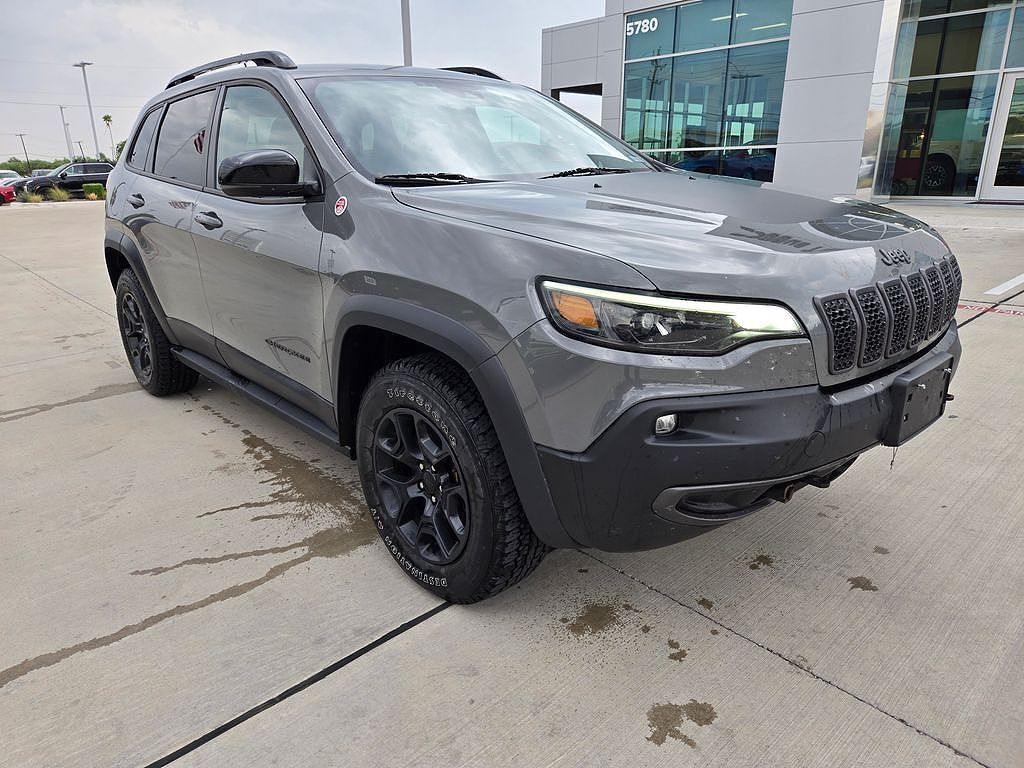 2022 JEEP Cherokee