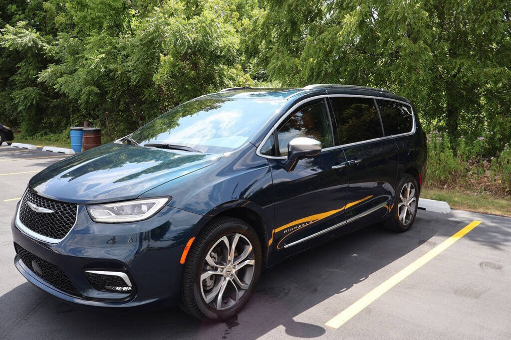 2024 CHRYSLER Pacifica