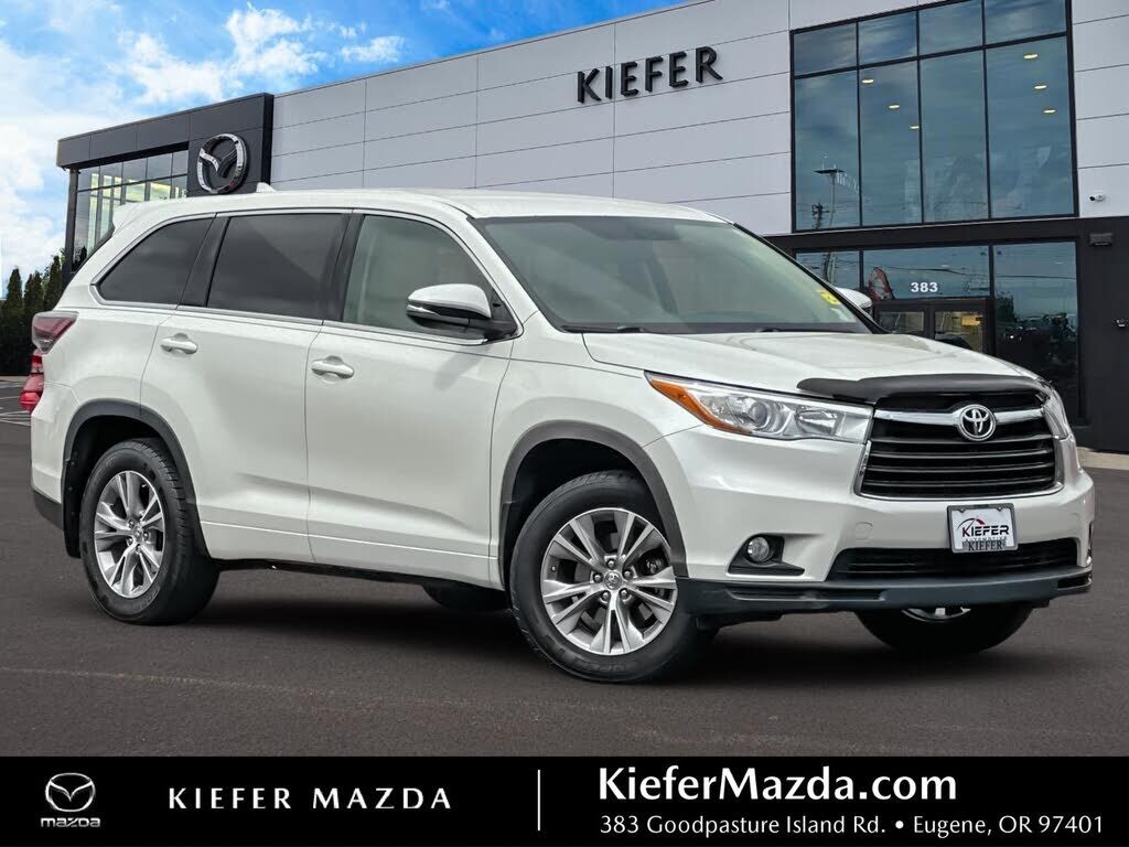 2015 TOYOTA Highlander