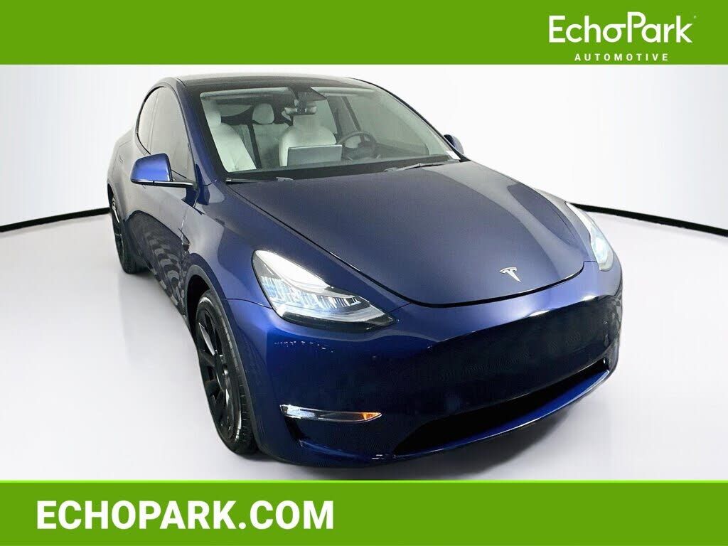 2022 TESLA Model Y