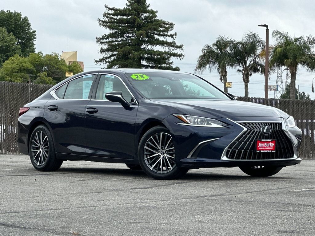 2023 LEXUS ES