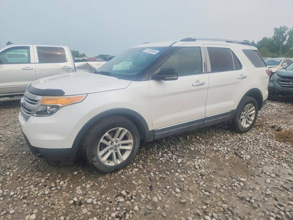 2011 FORD Explorer