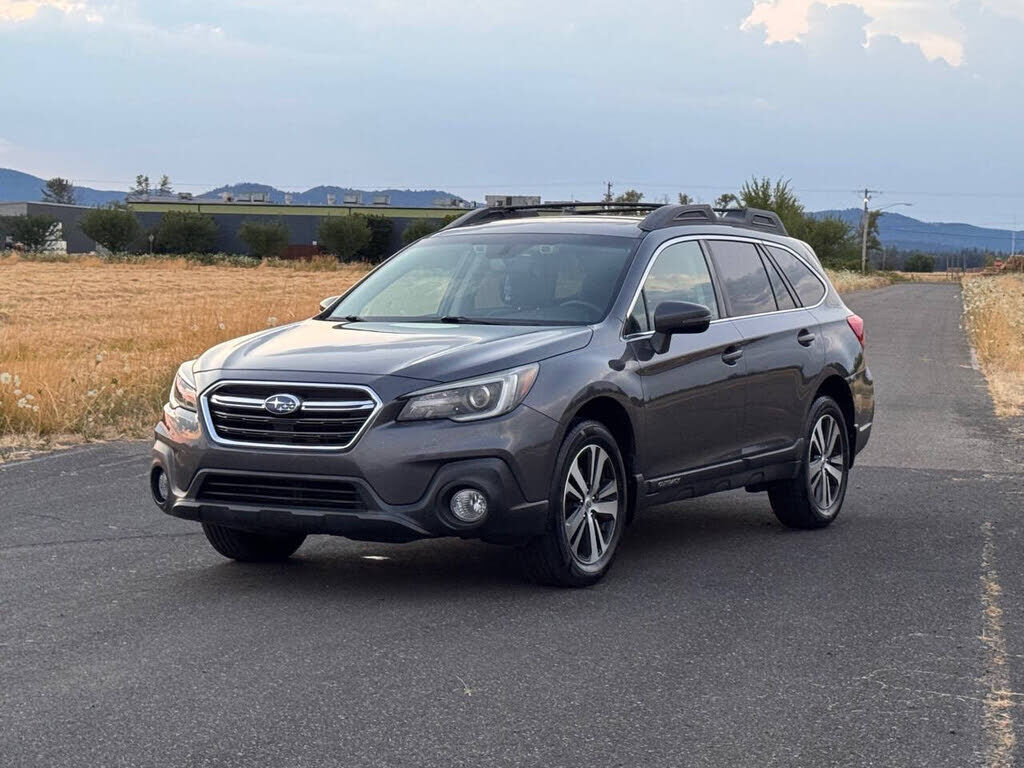 2018 SUBARU Outback