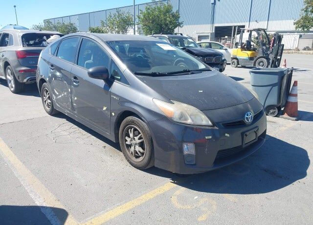 2011 TOYOTA PRIUS