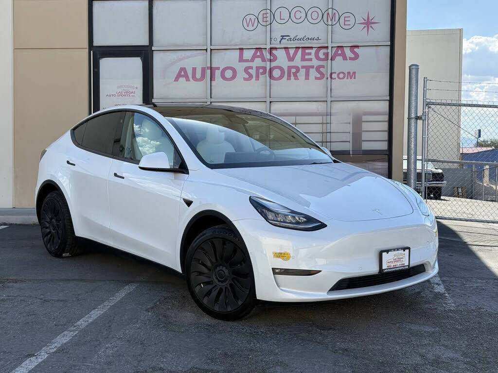 2022 TESLA Model Y