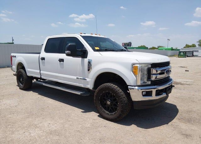 2017 FORD F-350
