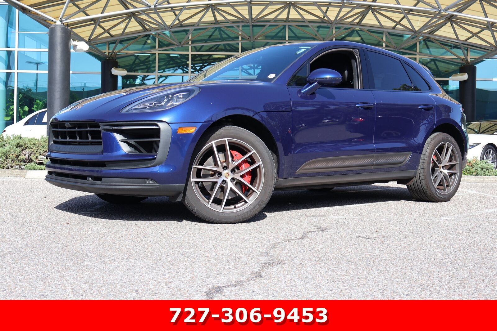 2022 PORSCHE Macan