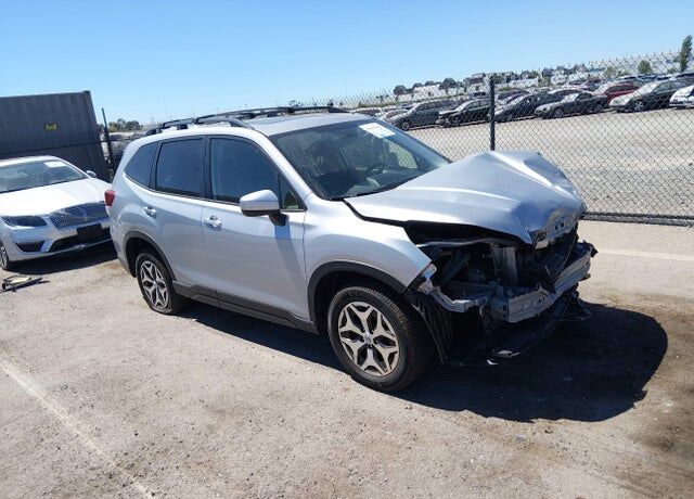 2021 SUBARU Forester