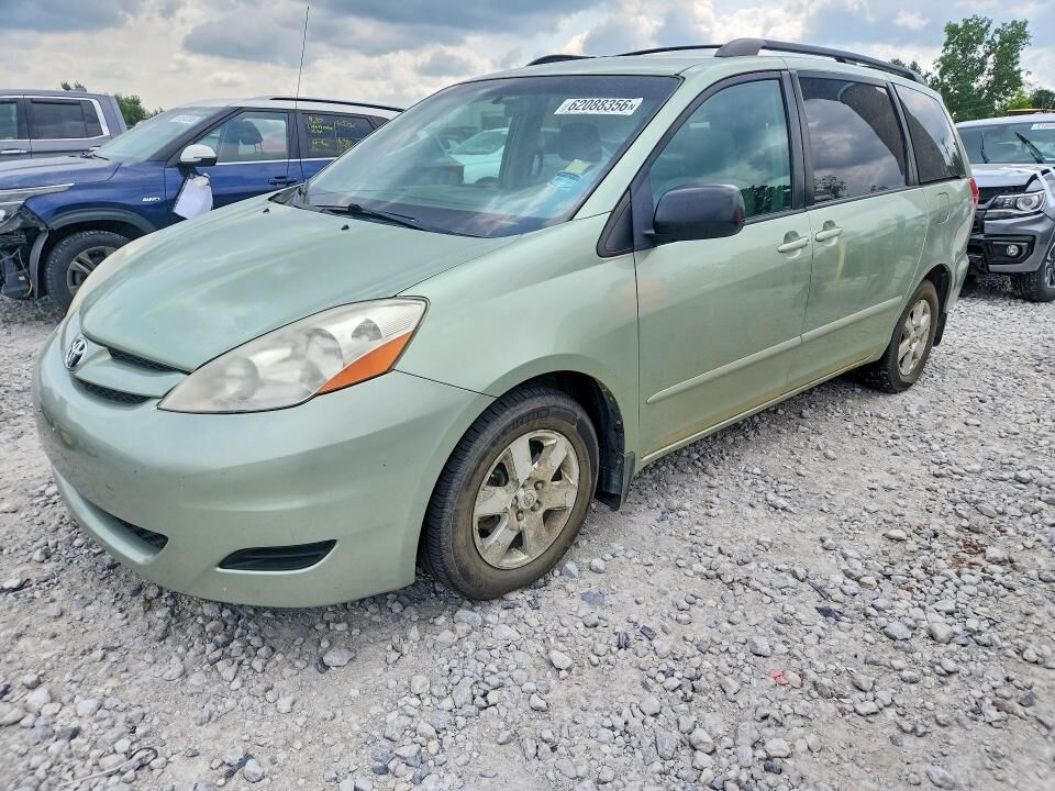 2008 TOYOTA Sienna