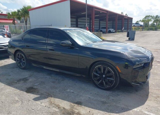 2023 BMW i7