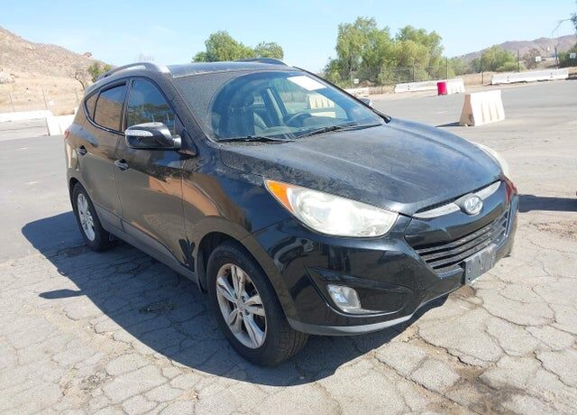 2013 HYUNDAI Tucson