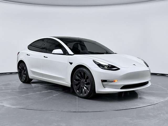2023 TESLA Model 3