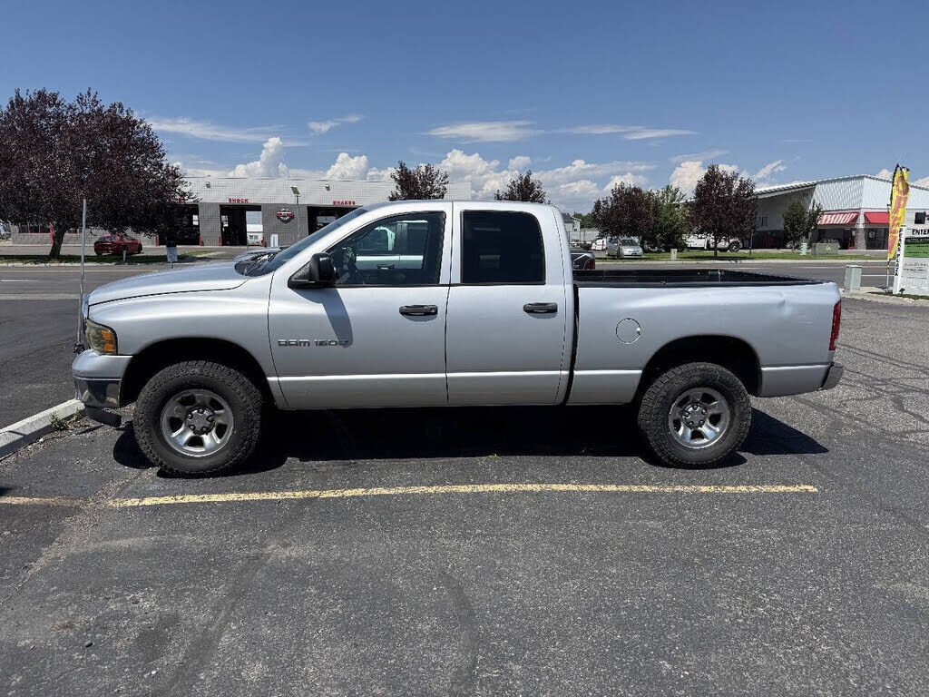 2004 DODGE Ram