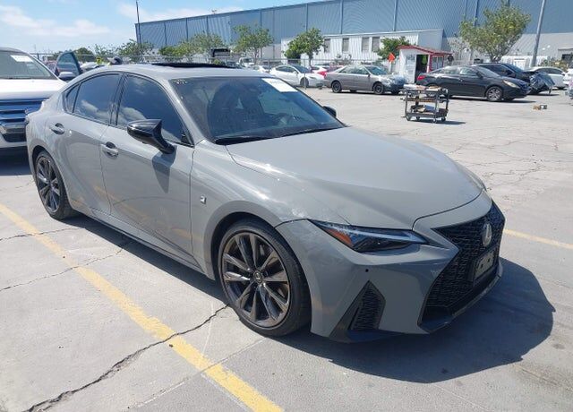 2025 LEXUS IS