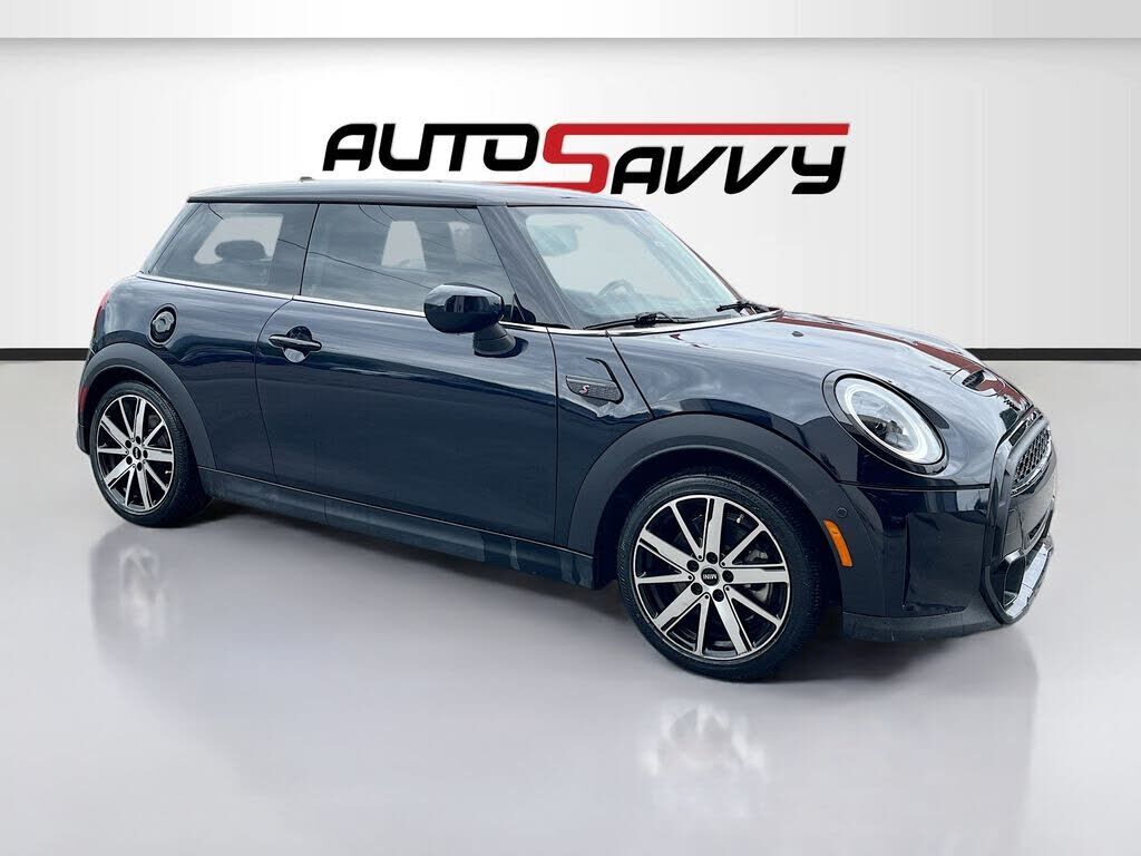 2023 MINI Hardtop
