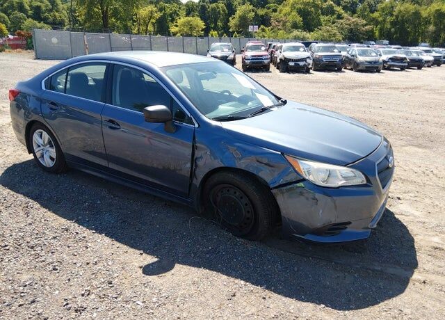 2016 SUBARU Legacy