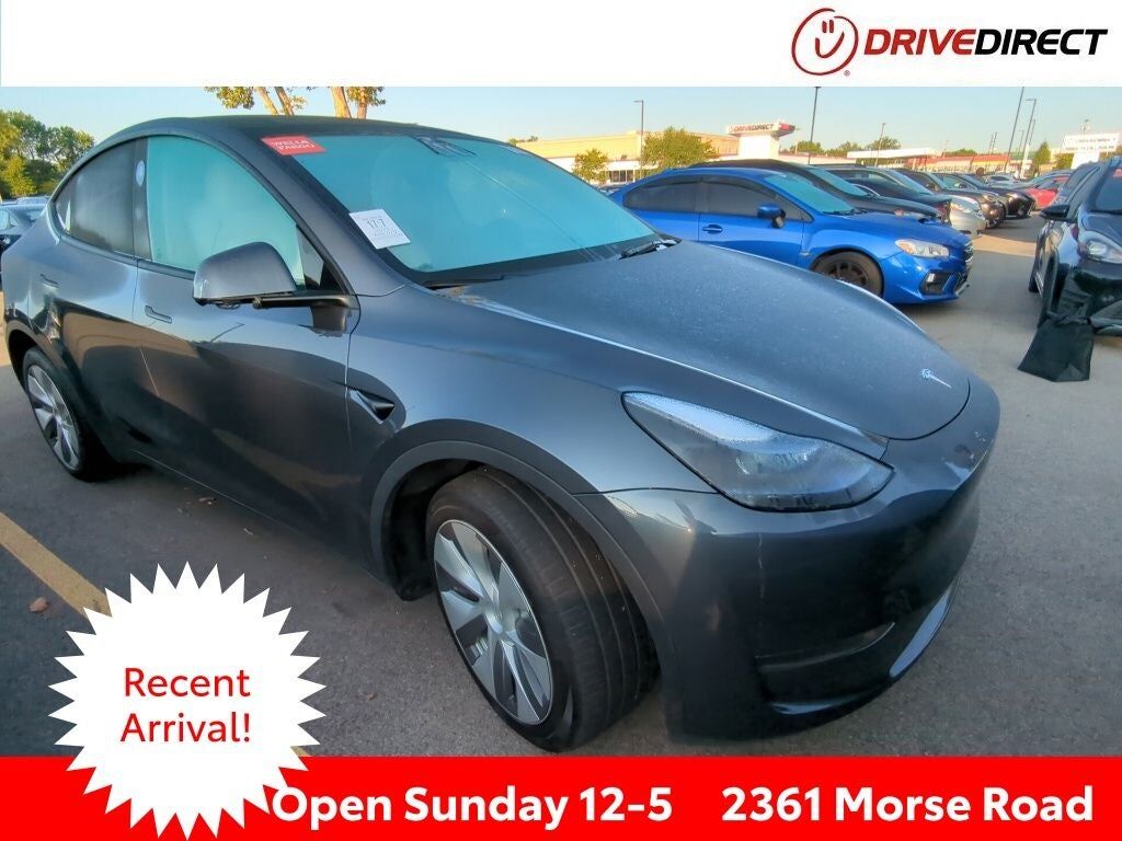 2023 TESLA Model Y