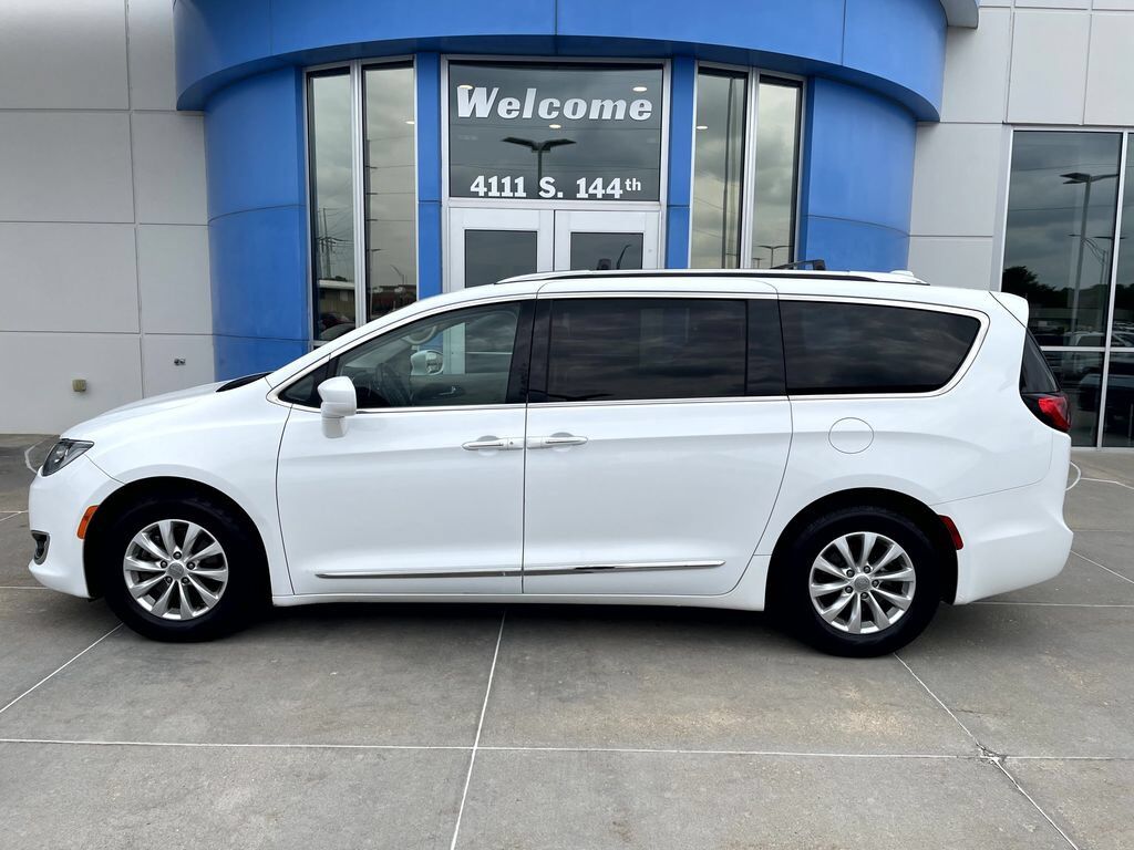 2018 CHRYSLER Pacifica
