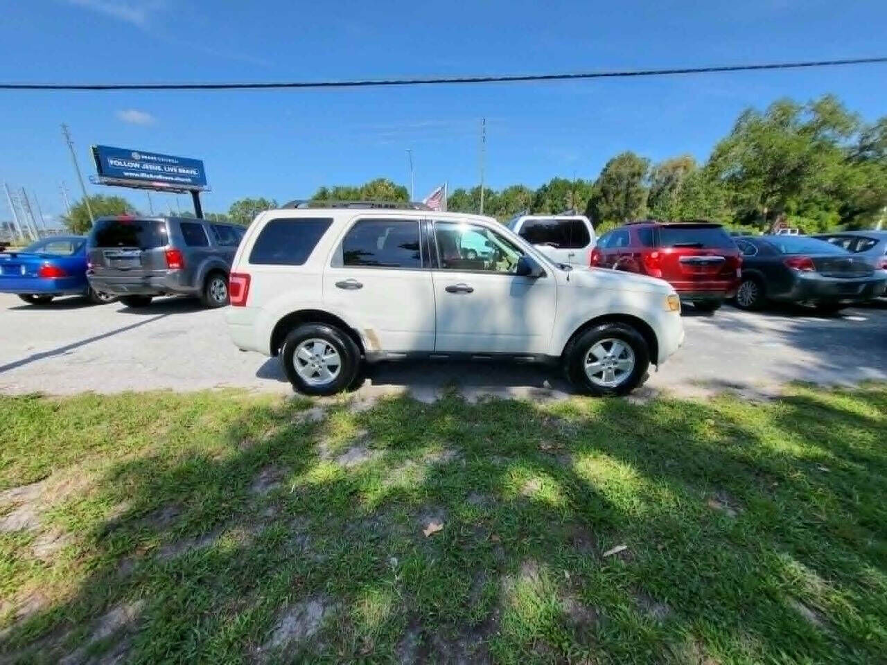 2010 FORD Escape