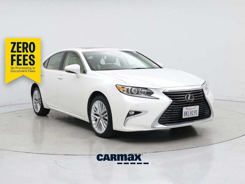 2016 LEXUS ES