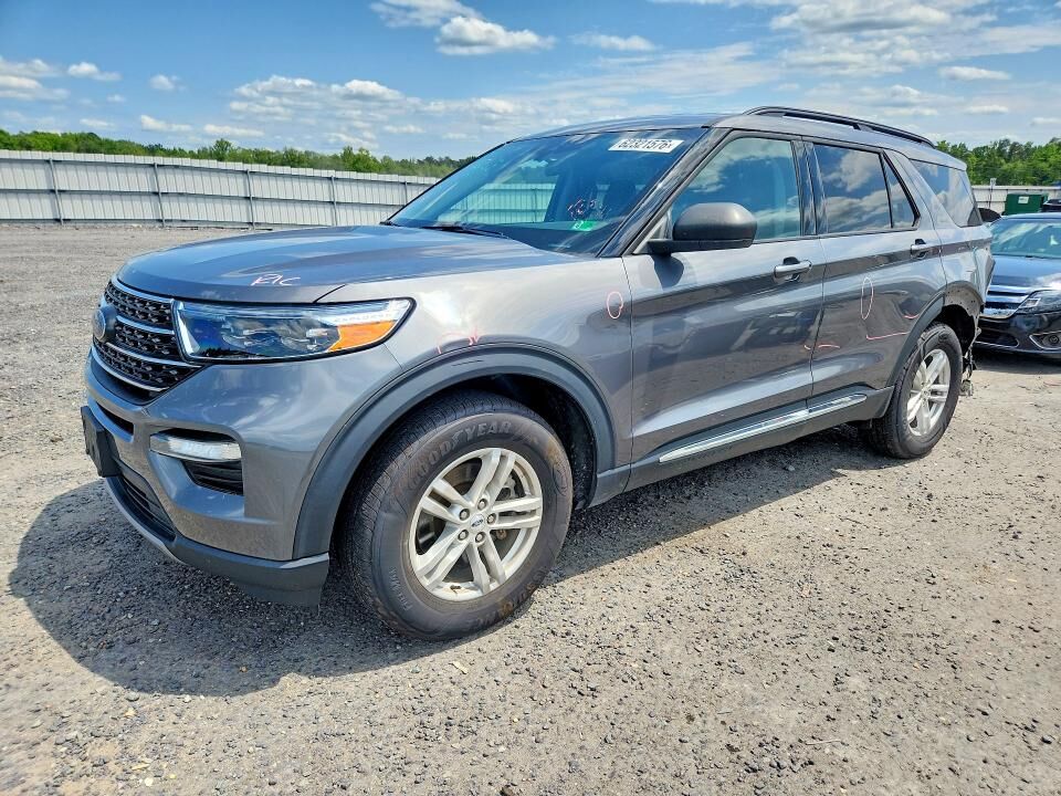 2022 FORD Explorer