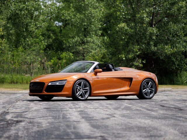 2014 AUDI R8