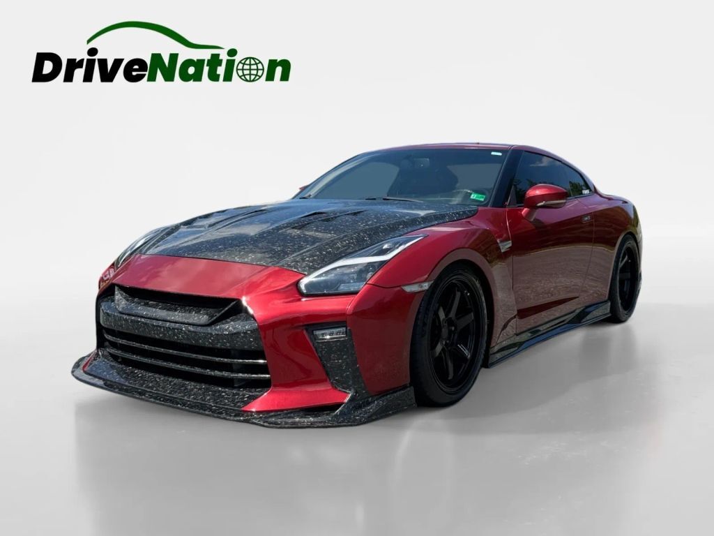 2016 NISSAN GT-R