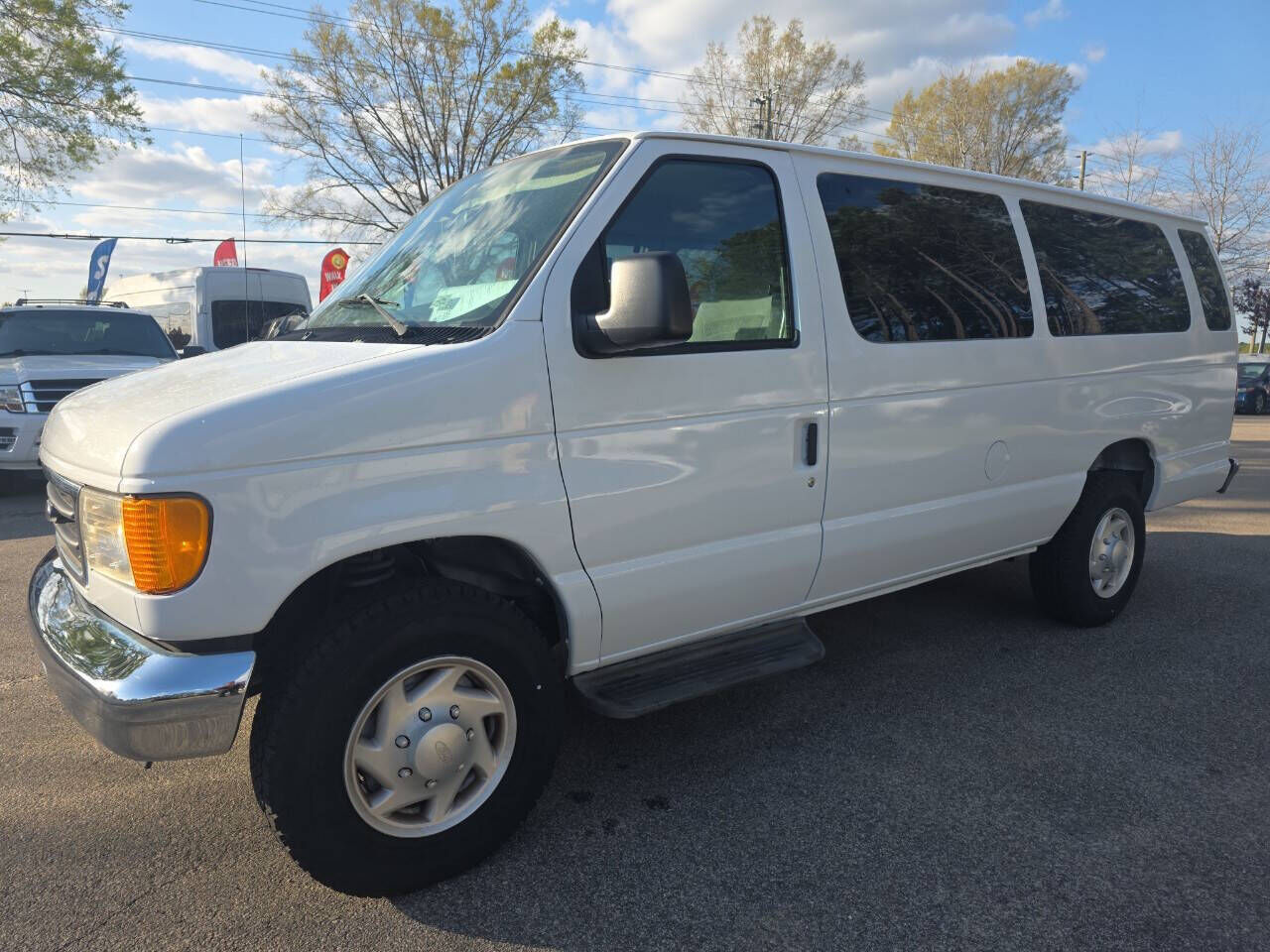 2006 FORD E-350
