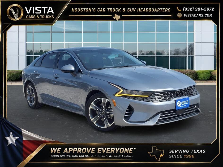 2022 KIA K5