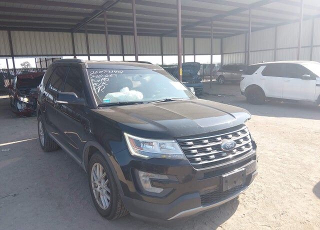 2017 FORD Explorer