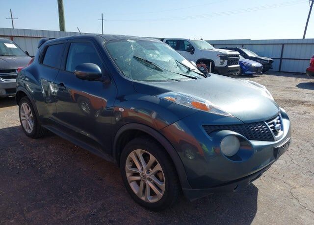 2014 NISSAN Juke