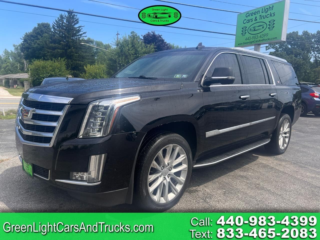 2017 CADILLAC Escalade ESV