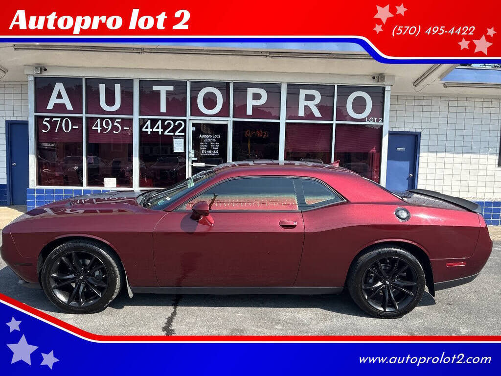 2017 DODGE Challenger