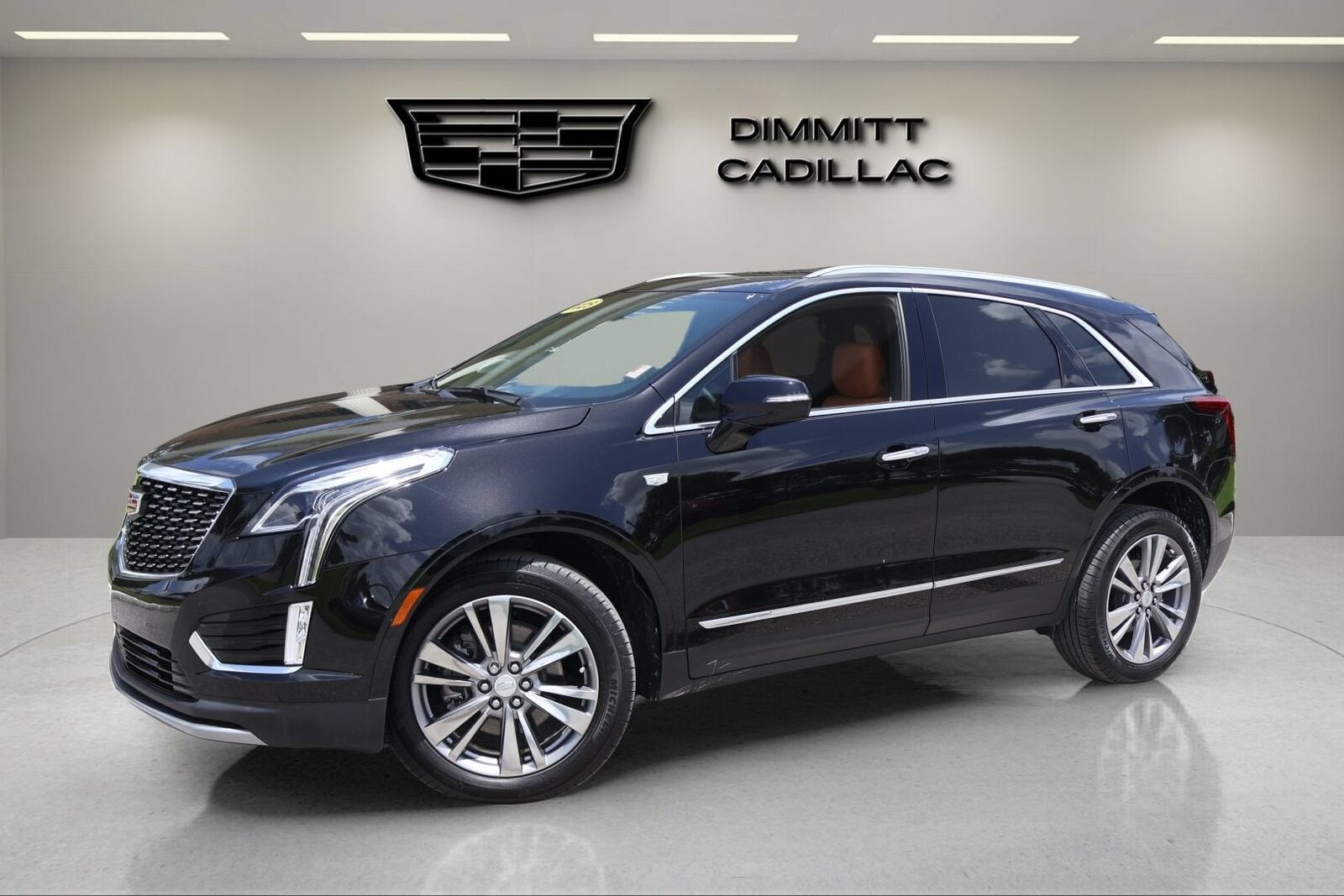 2025 CADILLAC XT5