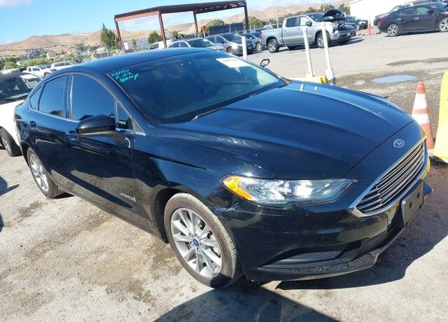 2017 FORD Fusion