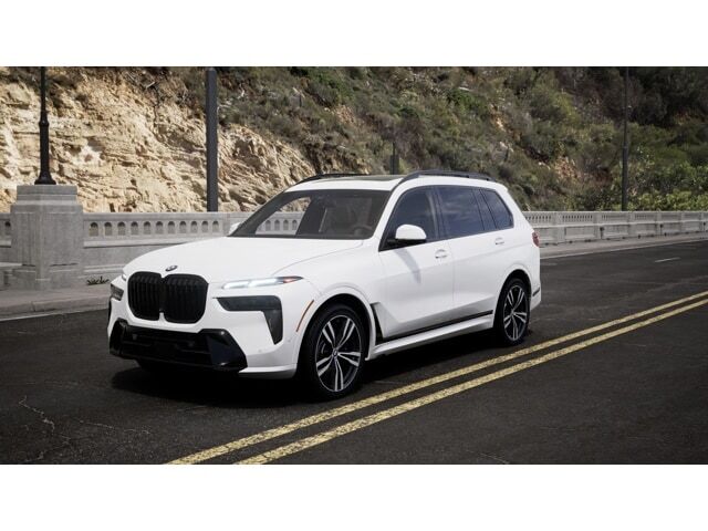 2027 BMW X7