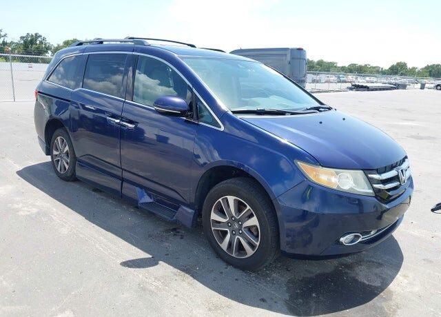 2016 HONDA Odyssey