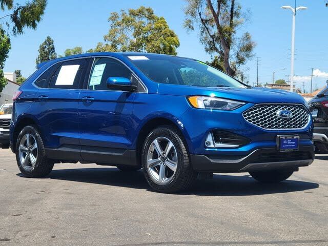 2023 FORD Edge