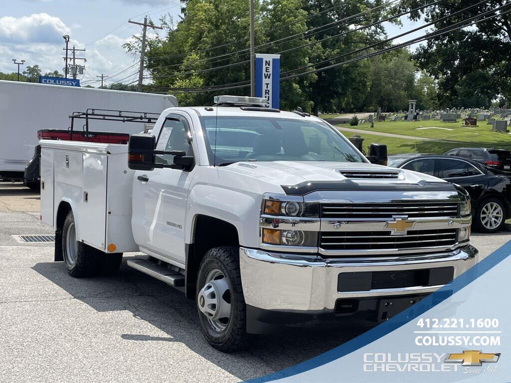 2018 CHEVROLET Silverado