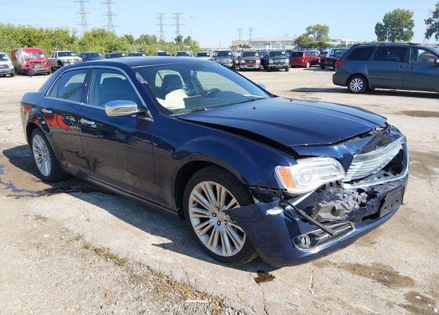 2013 CHRYSLER 300