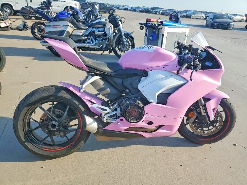2024 DUCATI Superbike