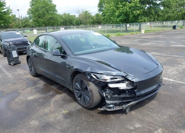 2026 TESLA Model 3