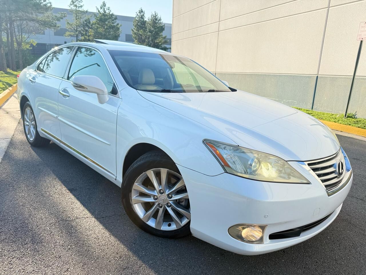 2010 LEXUS ES