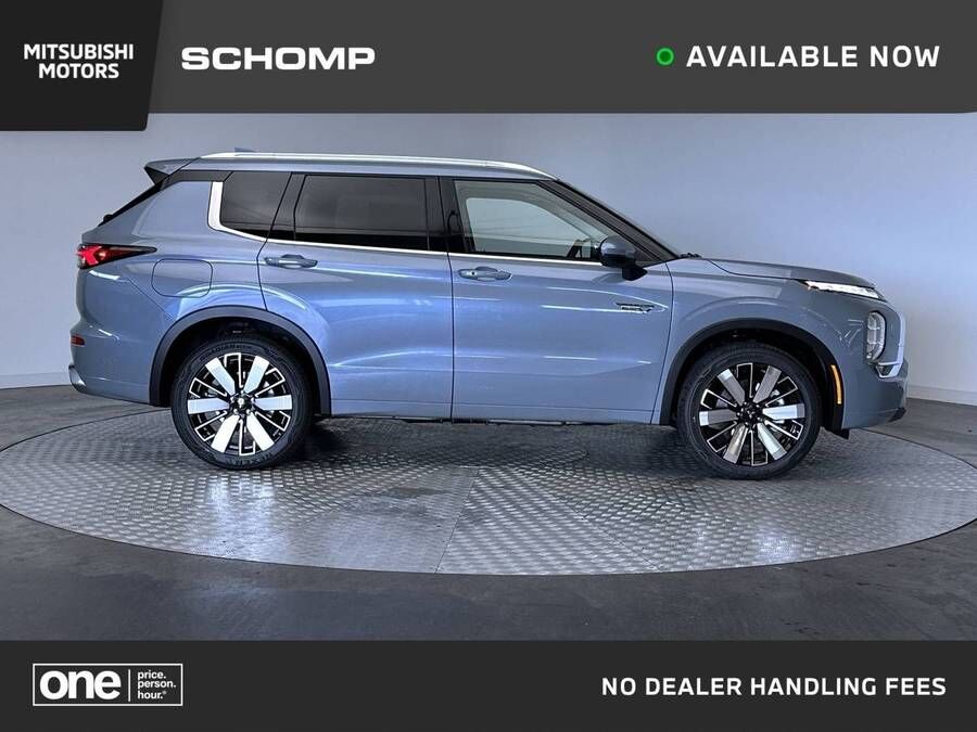 2026 MITSUBISHI Outlander