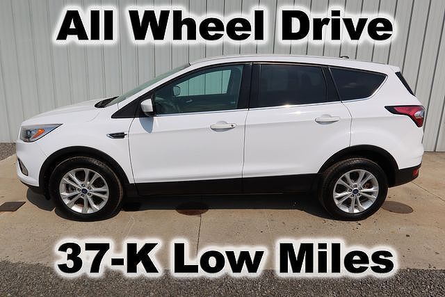 2017 FORD Escape