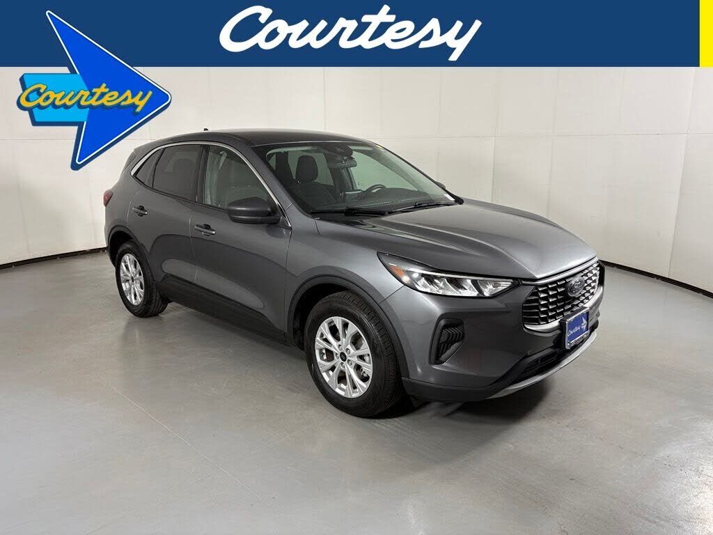 2024 FORD Escape