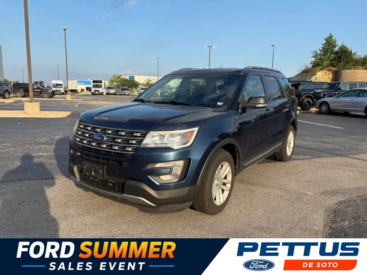 2017 FORD Explorer